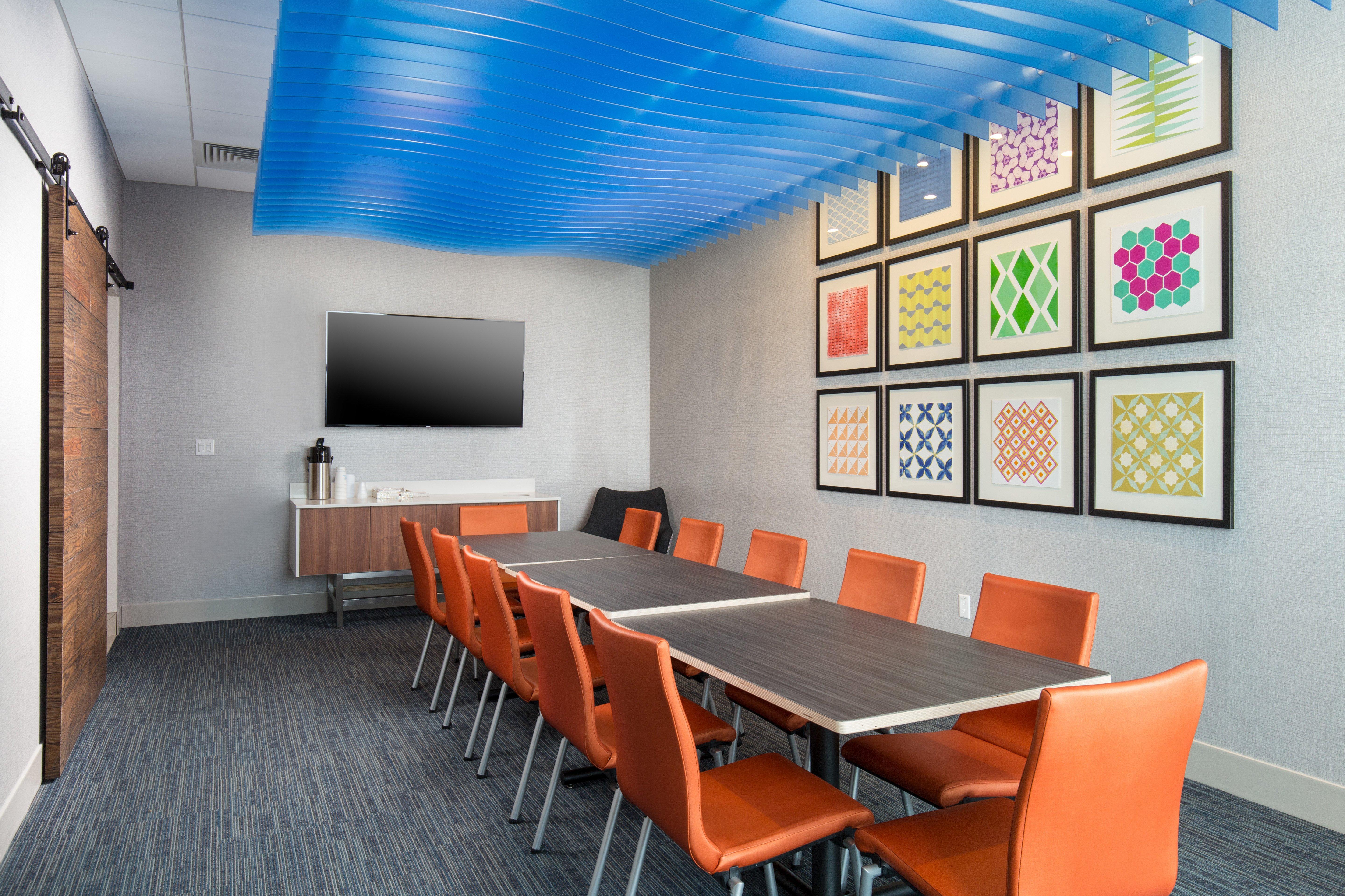 Holiday Inn Express Visalia-Sequoia Gateway Area By Ihg Buitenkant foto