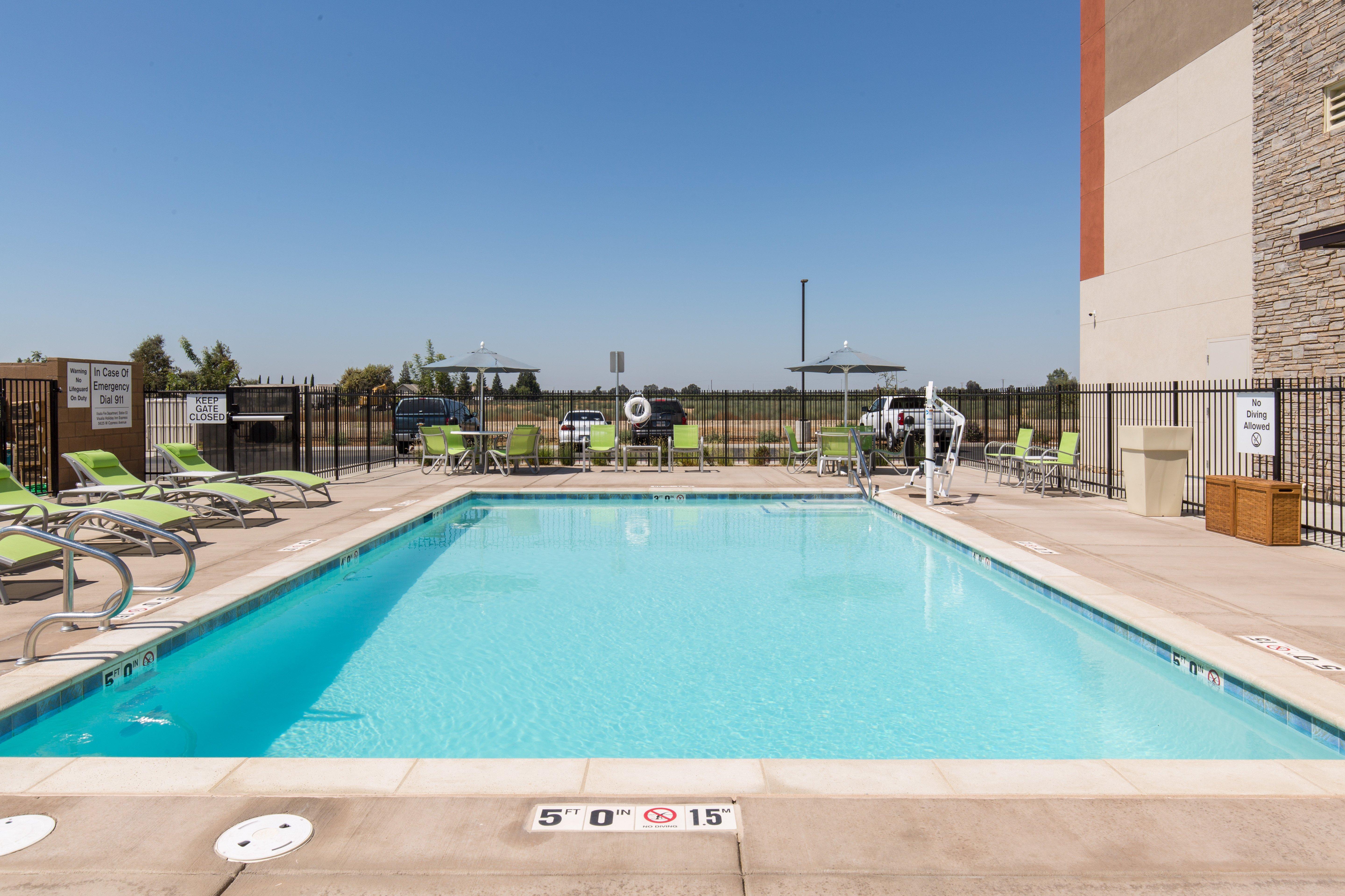 Holiday Inn Express Visalia-Sequoia Gateway Area By Ihg Buitenkant foto