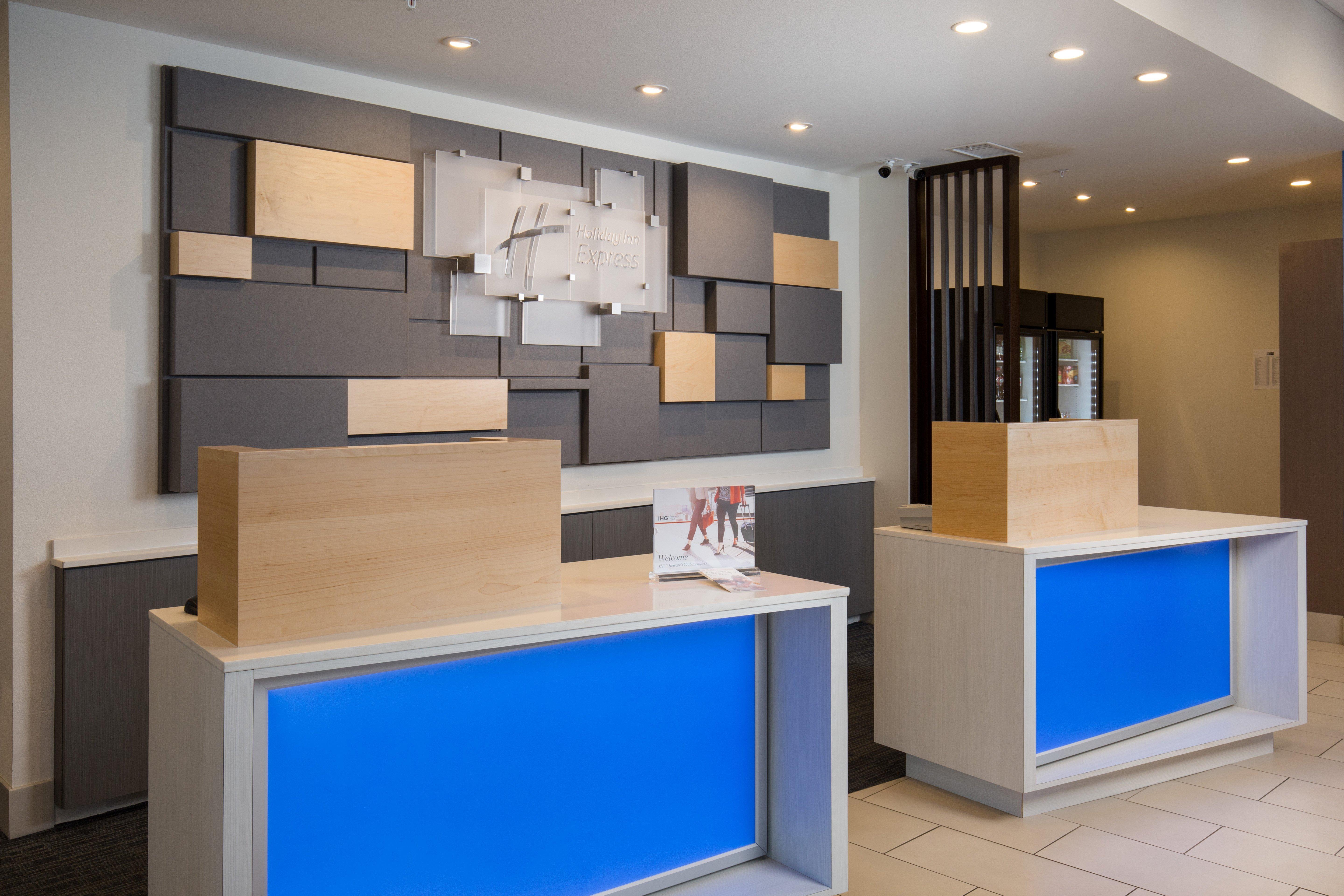 Holiday Inn Express Visalia-Sequoia Gateway Area By Ihg Buitenkant foto