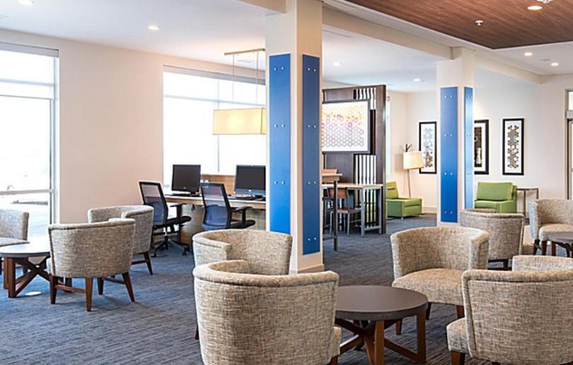 Holiday Inn Express Visalia-Sequoia Gateway Area By Ihg Buitenkant foto